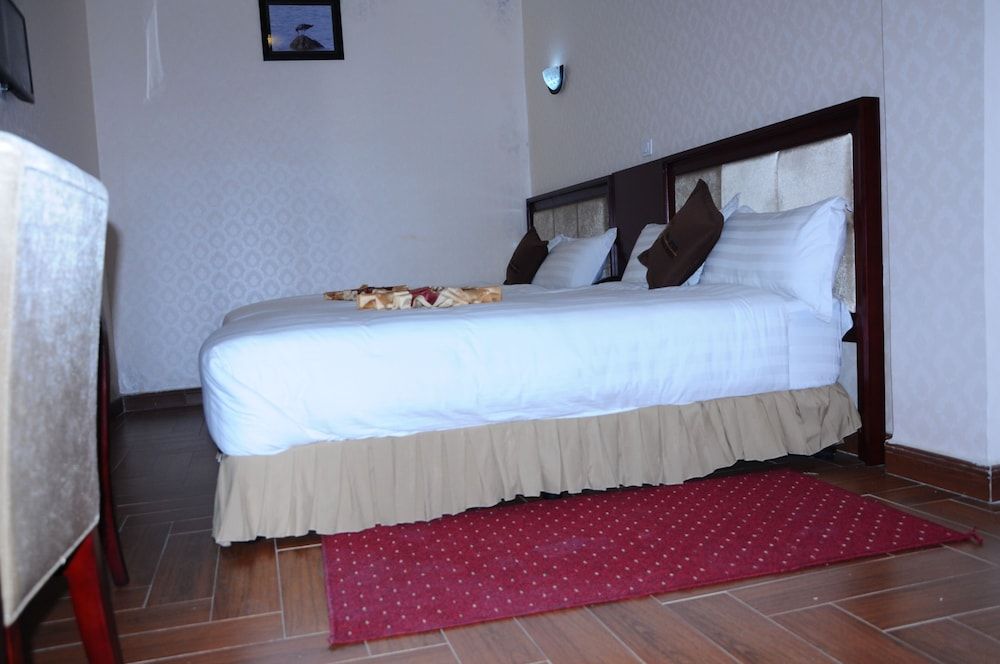 Guzara Hotel Addis Deluxe Single Room, 1 Queen Bed 8