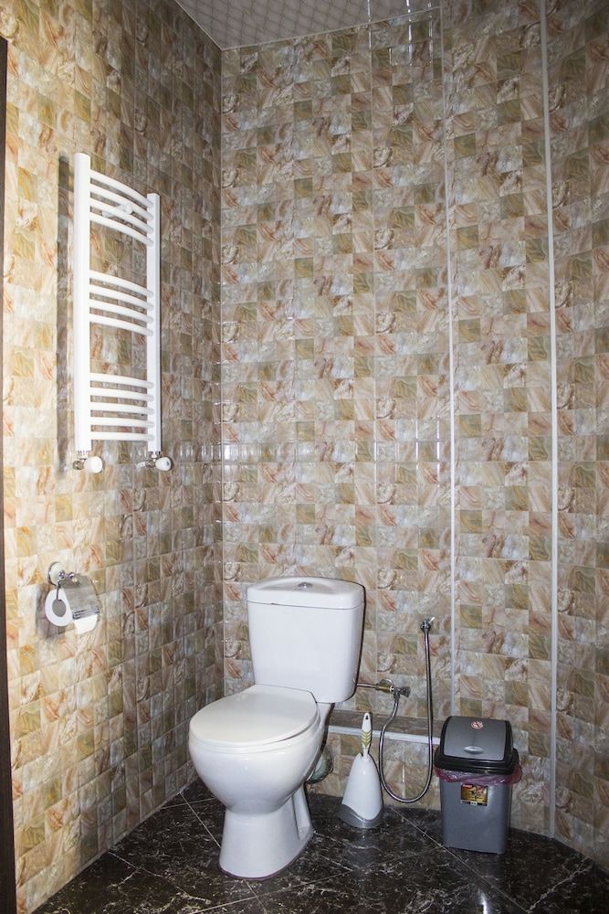 Hotel Residence Hill Standard Twin Room, 2 Twin Beds, City View 3