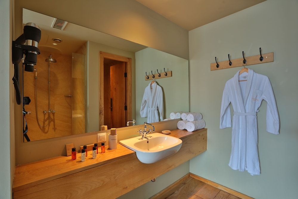 Rooms Hotel Kazbegi Executive Room Mount Kazbegi view 4