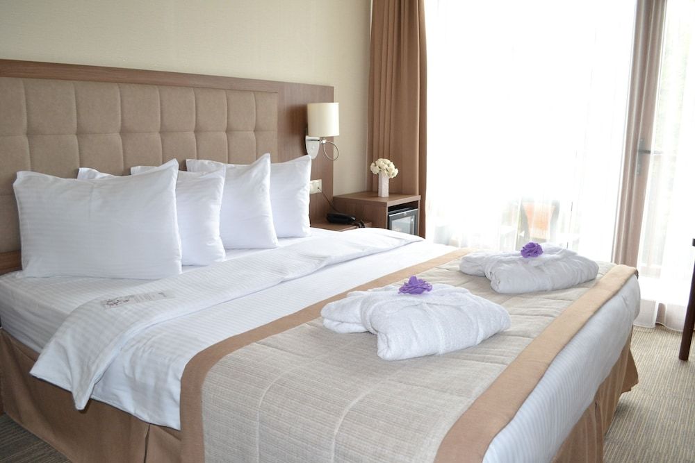 undefined Hotel Sputnik Batumi 3