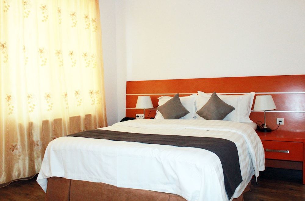 DU House Hualing Tbilisi Double Room, 1 King Bed 3