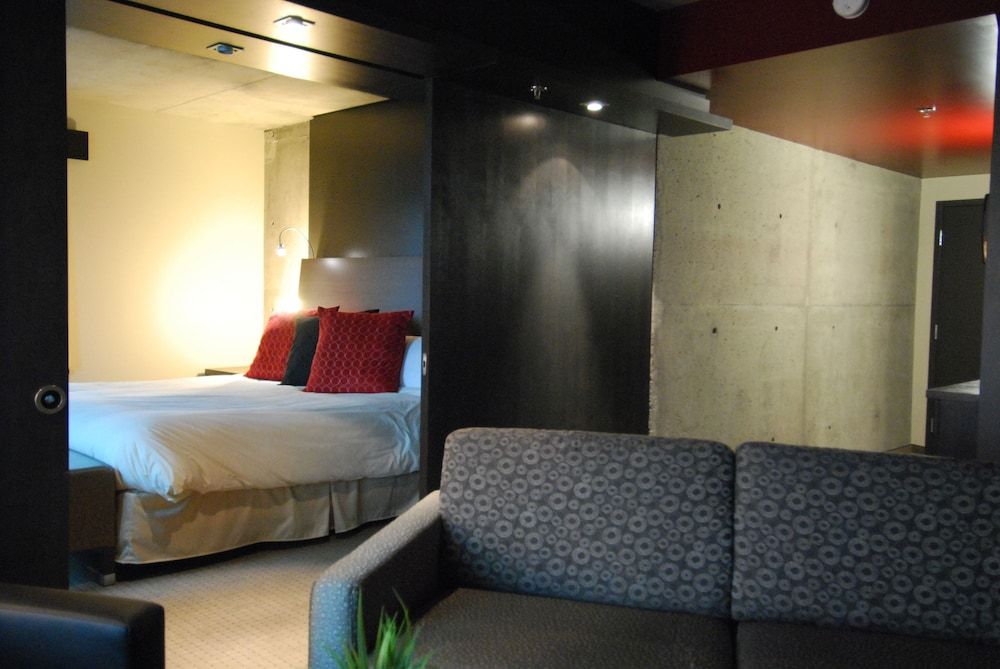 Prestige Suite