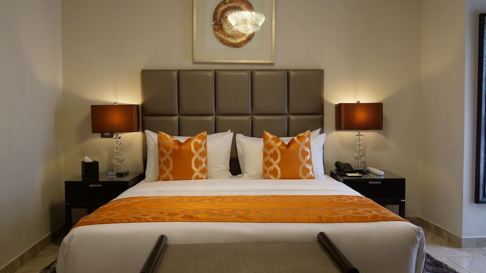 Oak Plaza Suites Executive Suite, 2 Bedrooms