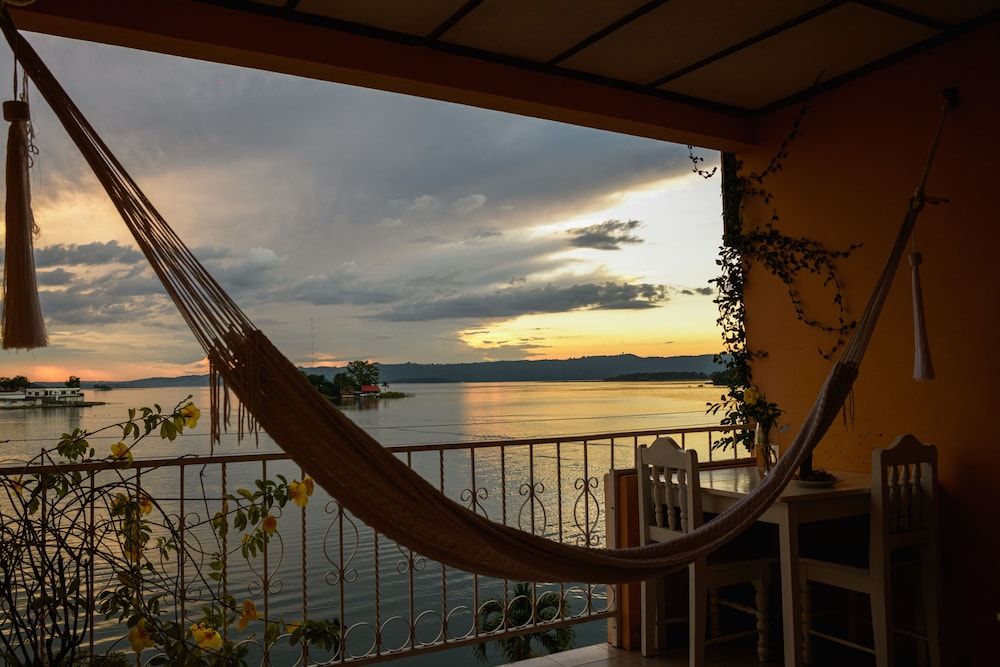 Hotel Santana Standard Room, 1 King Bed 8