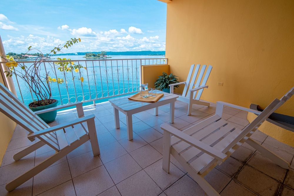 Hotel Santana Standard Room, 1 King Bed 12