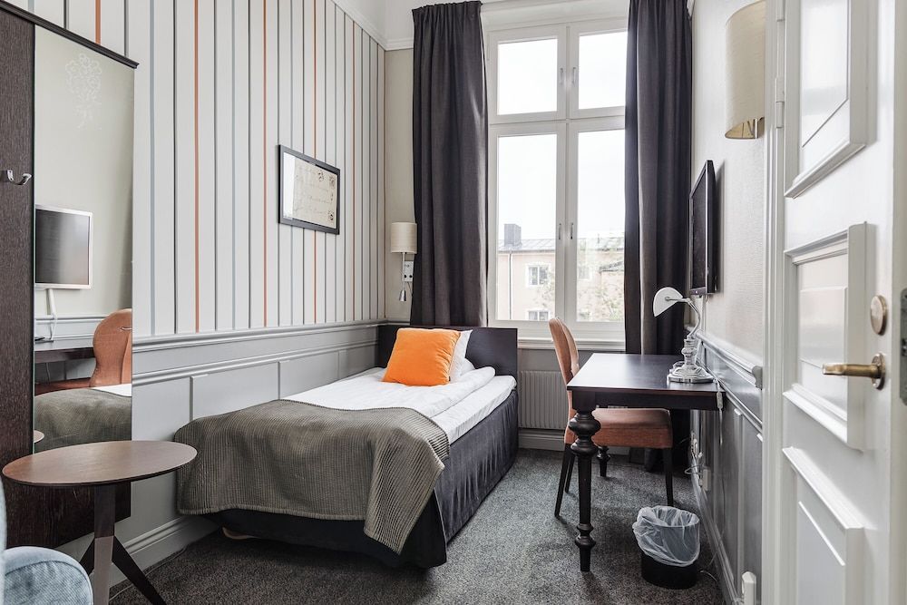 Home Hotel Post Single Room (Compact) 2