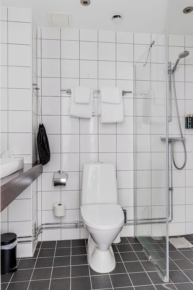 Home Hotel Post Standard Double Room, Non Smoking 3