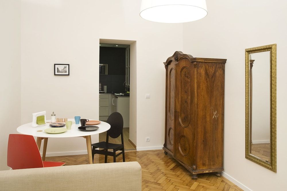 Tatra 4 Studios Premium Studio 4