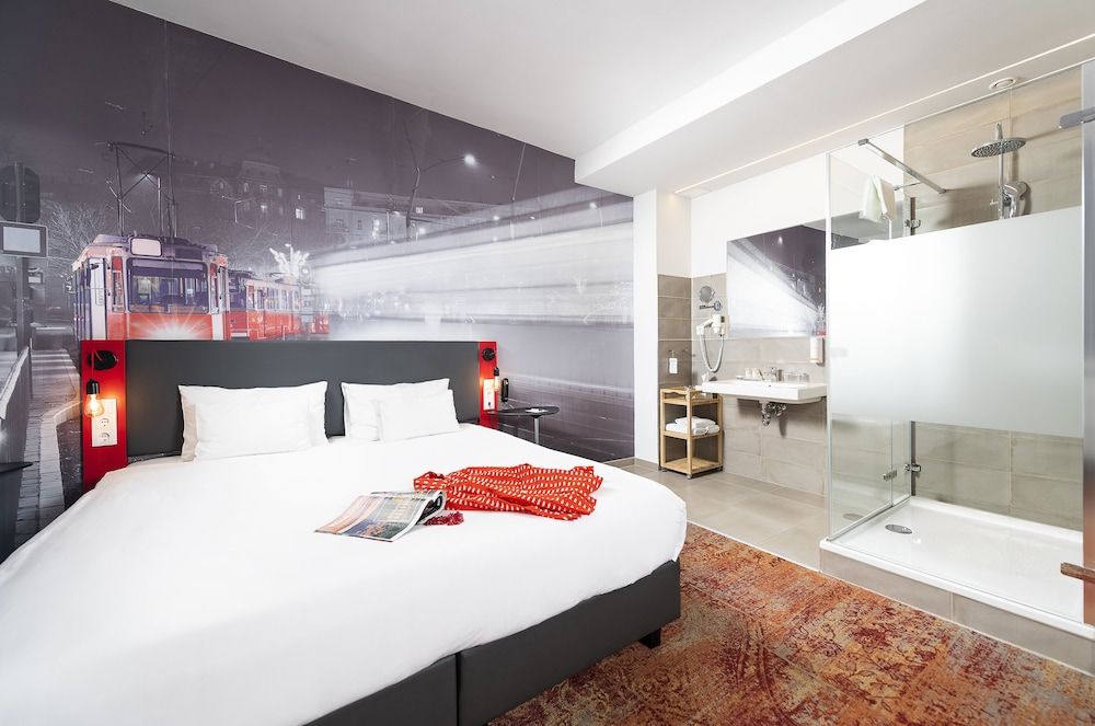 undefined Three Corners Hotel Anna 7