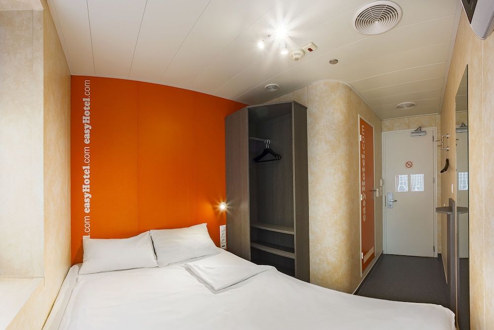undefined easyHotel Budapest Oktogon 10