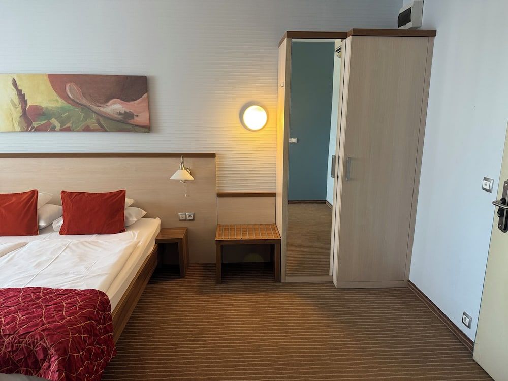 Famulus Hotel Classic Double or Twin Room, Transfer Shower