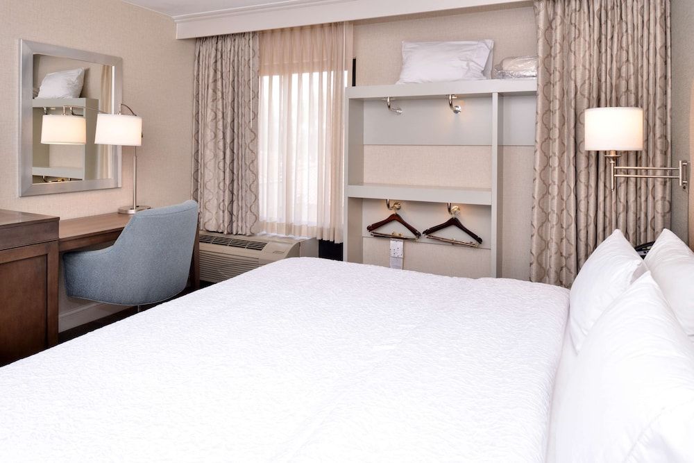 Room, 1 King Bed, Accessible, Non Smoking