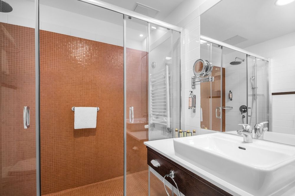 Bonvital Wellness & Gastro Hotel Hévíz - Adults Only Executive Double or Twin Room, 1 Bedroom, Non Smoking 3