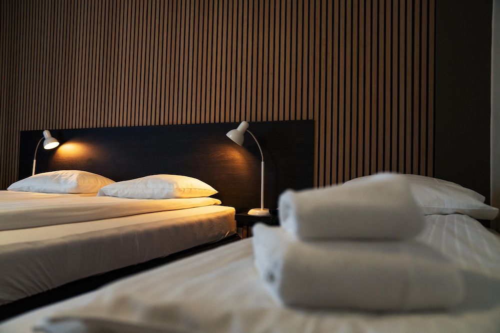 Konvin Hotel by Reykjavik Keflavik Airport Quadruple Room 2