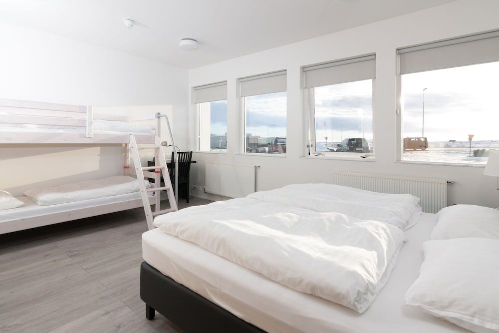 Kef Guesthouse by Keflavík airport Family Room, Private Bathroom 2