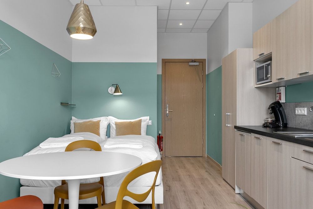 Icelandic Apartments by Heimaleiga Economy Studio 5