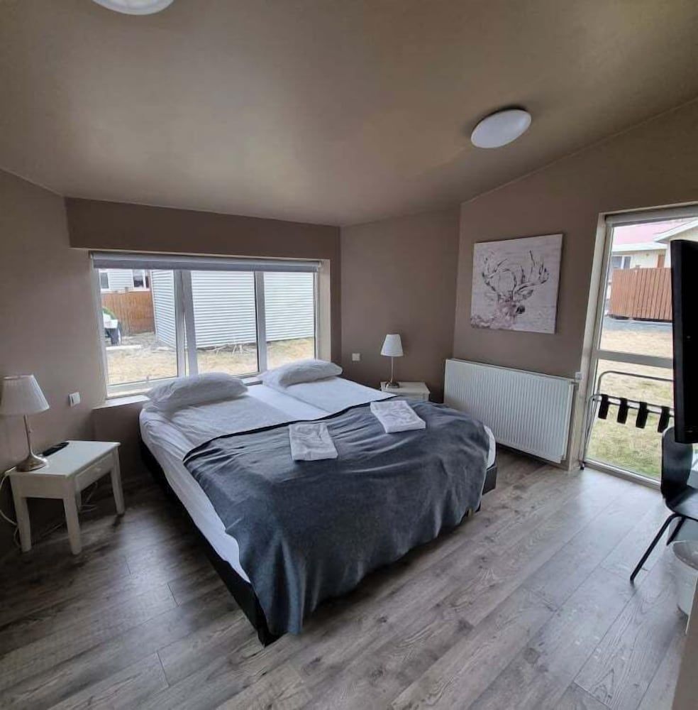 Reykjadalur Guesthouse Family Triple Room, Private Bathroom 5