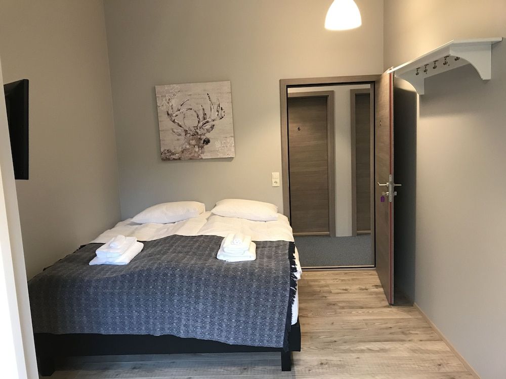 Reykjadalur Guesthouse Family Triple Room, Private Bathroom