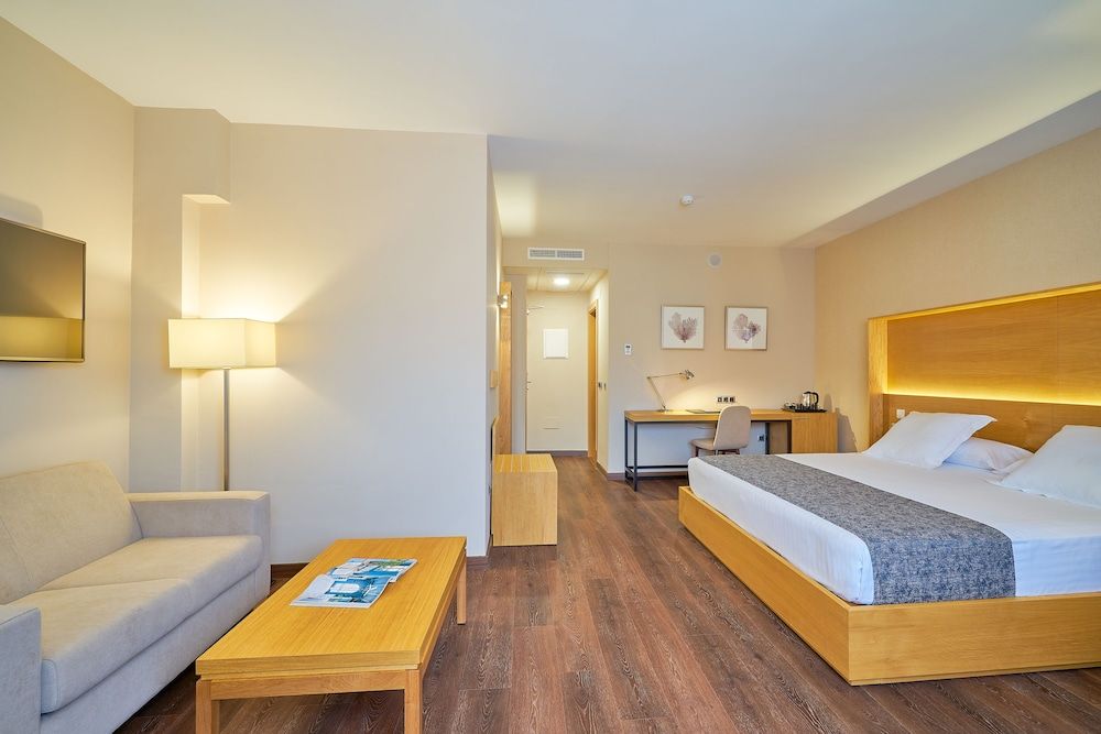 Hotel Guadalmedina Junior Suite 2