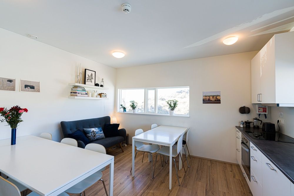 Salthús Guesthouse Double Room, 1 Queen Bed, Mountain View 6