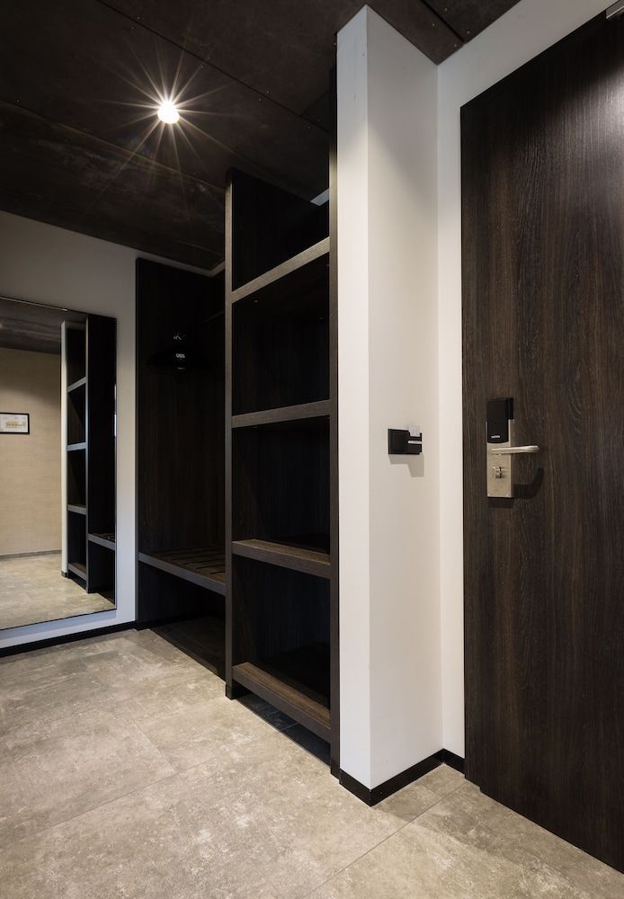 Fosshotel Glacier Lagoon Family Triple Room 5