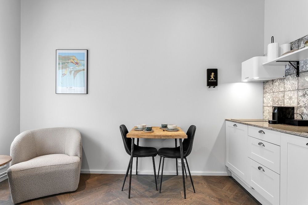 The Swan House by Heimaleiga Standard Double Room 14