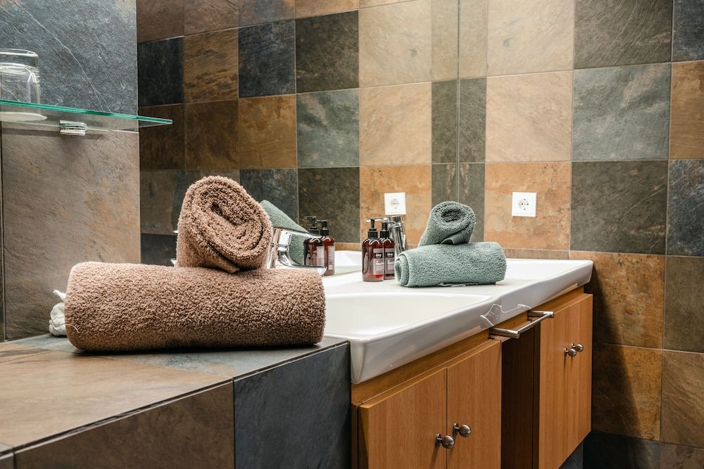 Hotel Husafell Superior Double or Twin Room 7