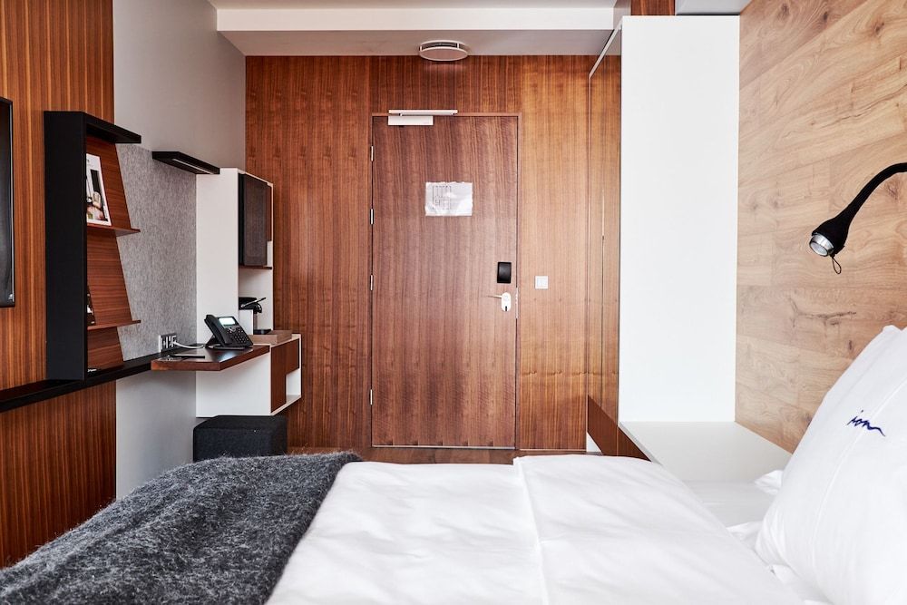 ION City Hotel, a Member of Design Hotels Classic Room 3