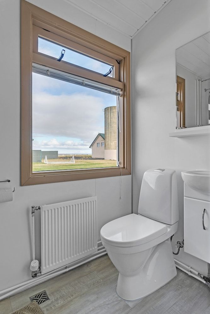 Guesthouse Vatnsholt Double or Twin Room, Private Bathroom 7