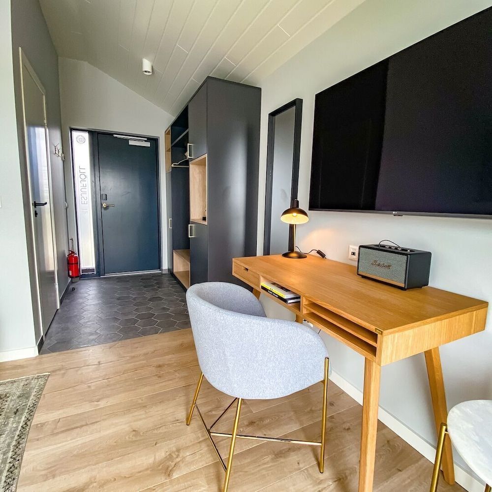 Magma Hotel Deluxe Double Room 5