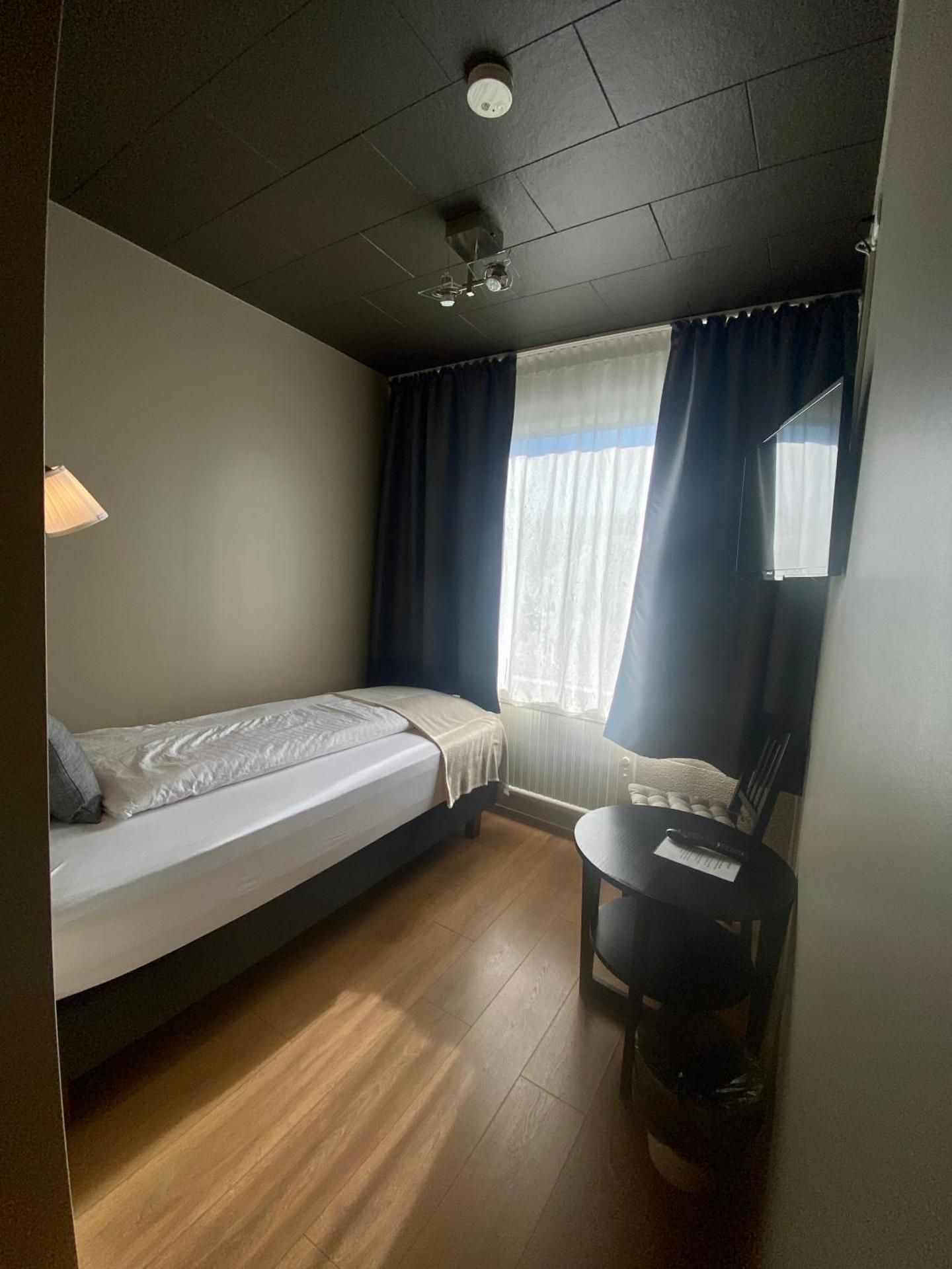 Single Room with Bathroom