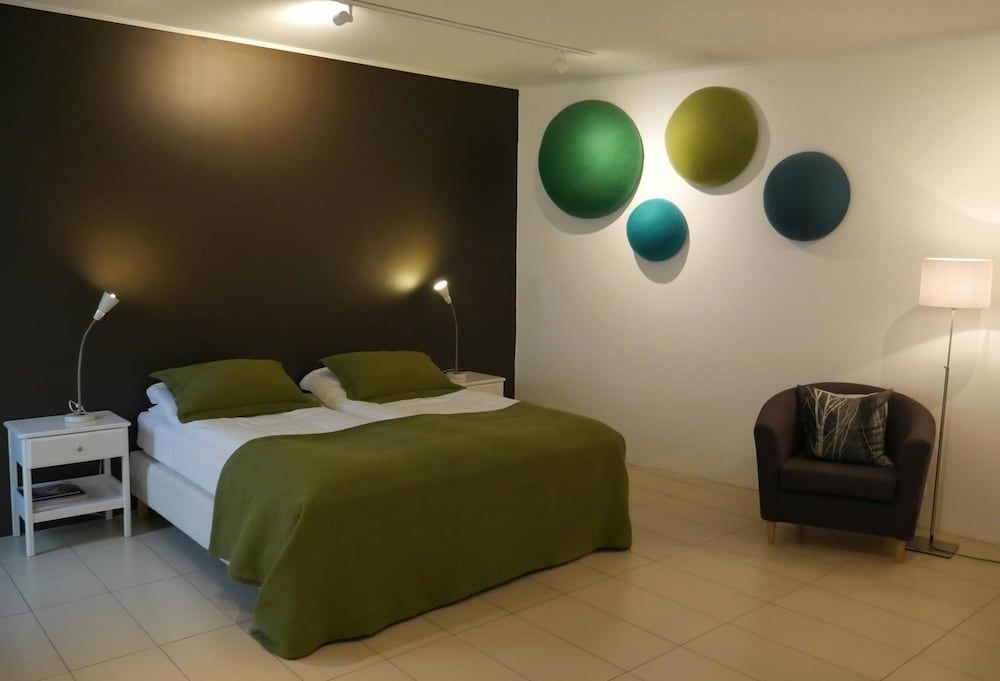 Studio, Private Bathroom