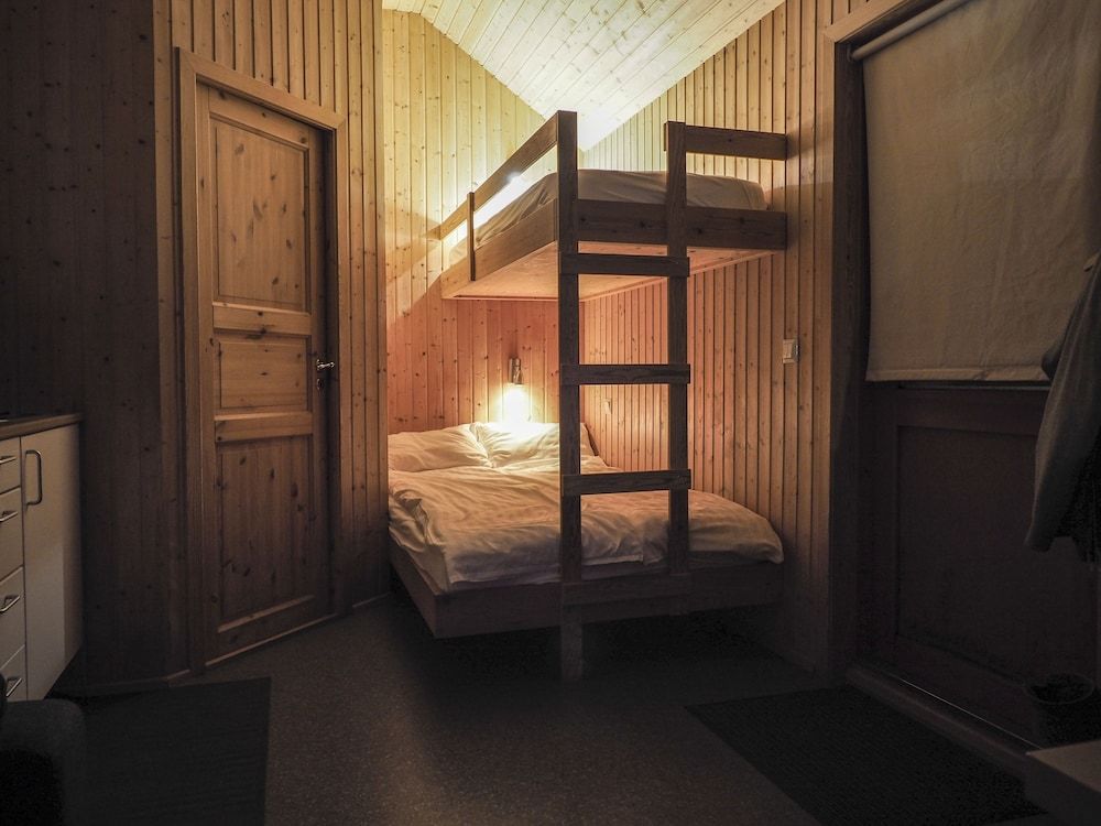 Hvammstangi Cottages Family Cabin, 1 Bedroom, Mountain View 3