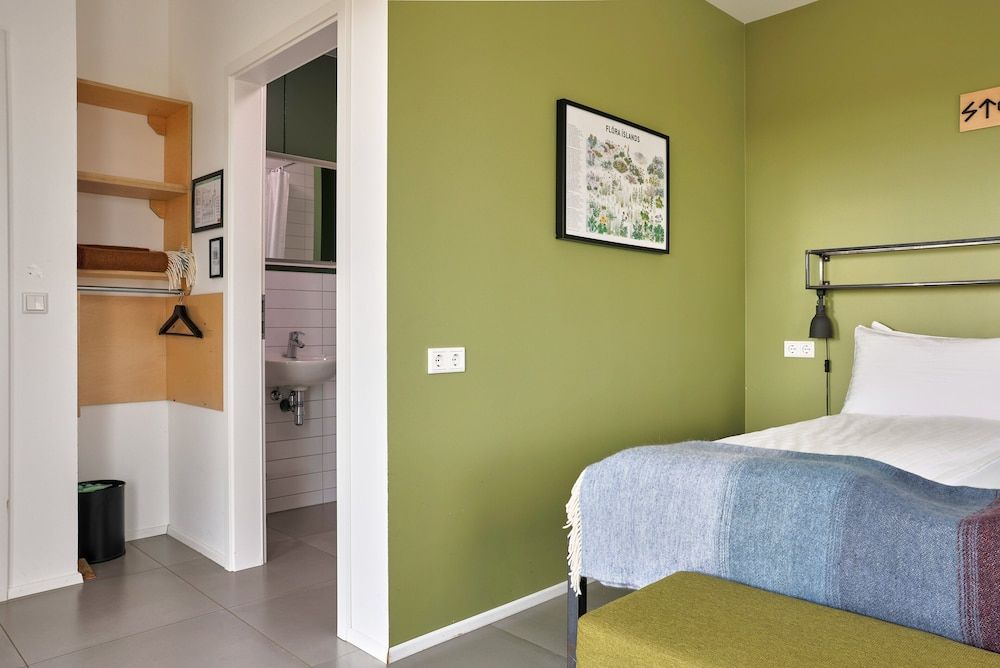 Midgard Base Camp Standard Double or Twin Room, Private Bathroom 8