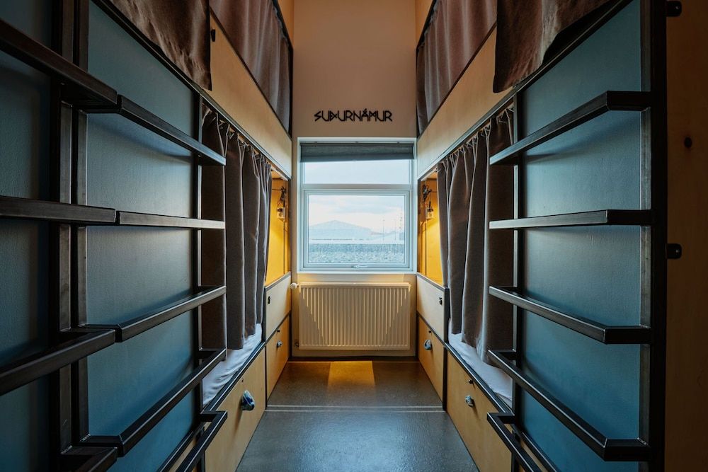 Midgard Base Camp Bunk bed in 6 people Mixed Dormitory 5