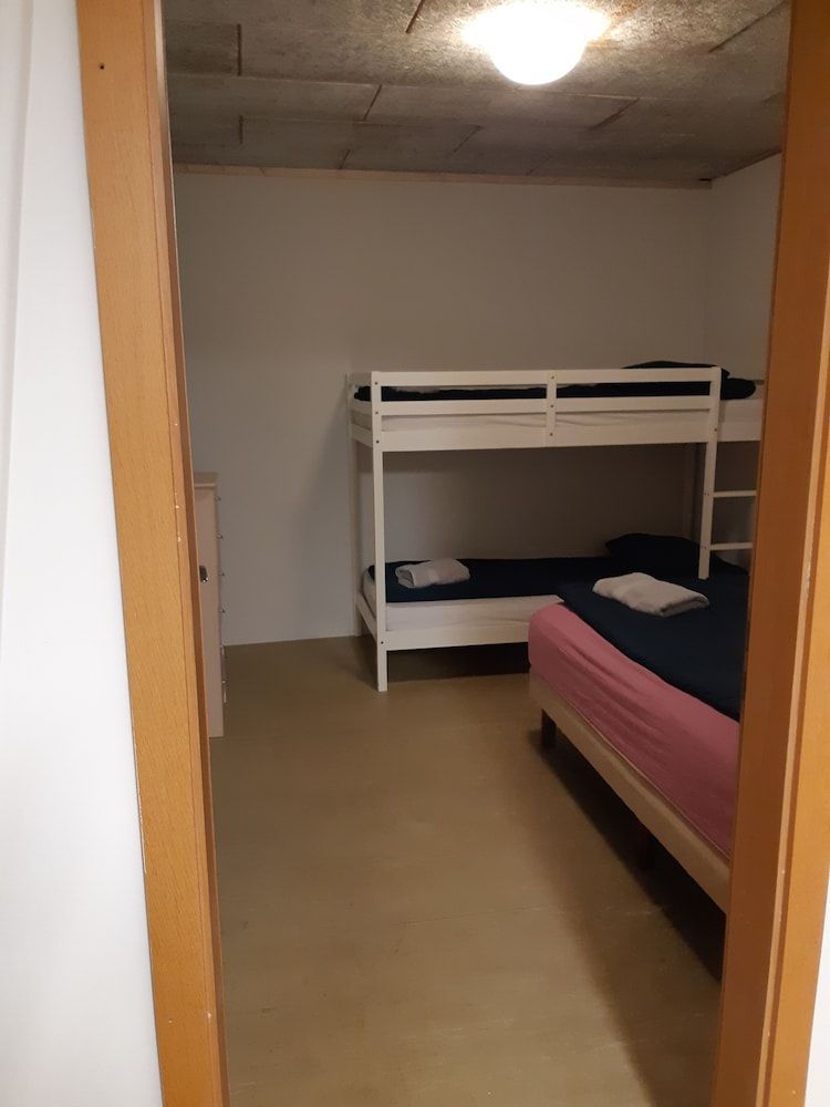 Reykjanes Guesthouse Comfort Apartment, 3 Bedrooms 3