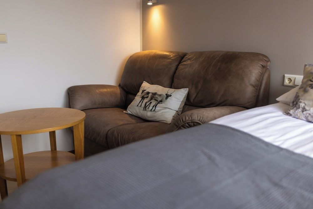 Hotel Laxarbakki Deluxe Triple Room, Balcony 3