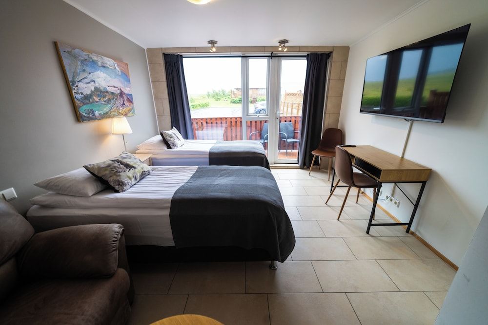 Hotel Laxarbakki Deluxe Triple Room, Balcony 4