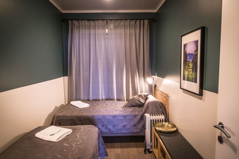 Bakki Hostel and Apartments Deluxe Apartment, 2 Bedrooms, Terrace, Ocean View 2