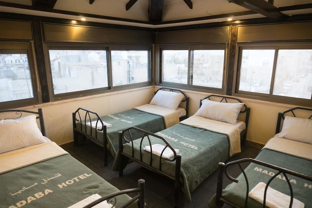 Madaba Hotel Triple Room, Private Bathroom 5