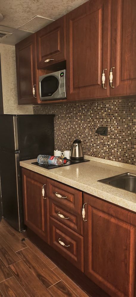 Al Jamal Hotel Economy Twin Room 3