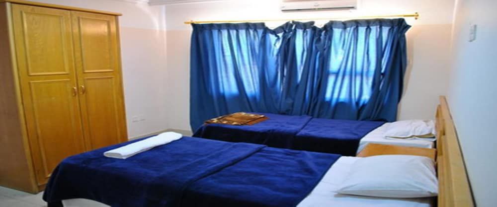 Al-Saleh Hotel Basic Triple Room