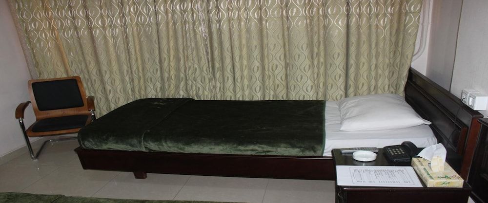 undefined Al-Saleh Hotel 10