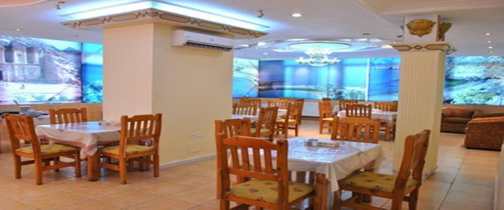undefined Al-Saleh Hotel 3