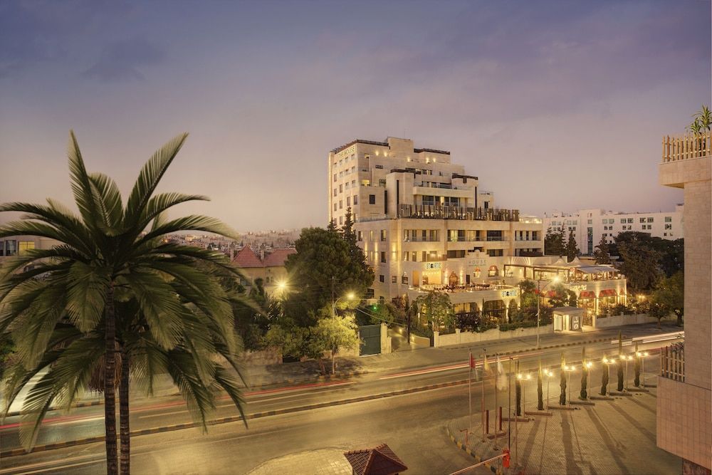 undefined The House Boutique Suites 6