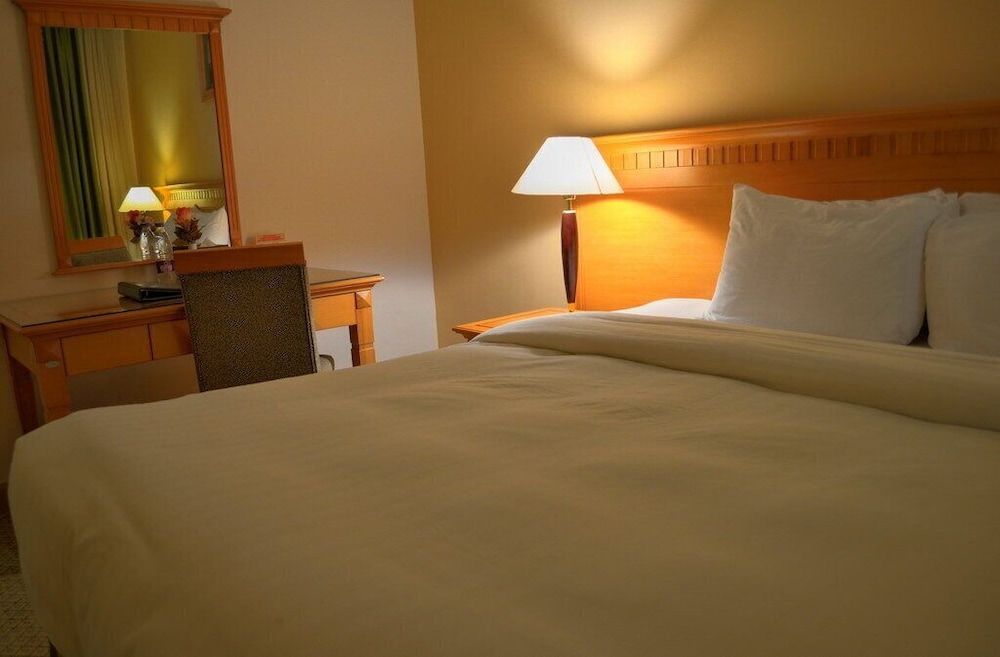 Belle Vue Hotel Room, Connecting Rooms 9