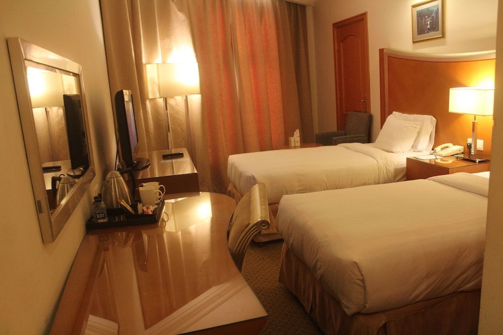 Belle Vue Hotel Room, Connecting Rooms 10