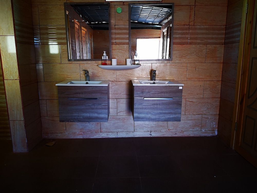 Beyond Wadi Rum Camp Comfort Tent, 1 King Bed 8