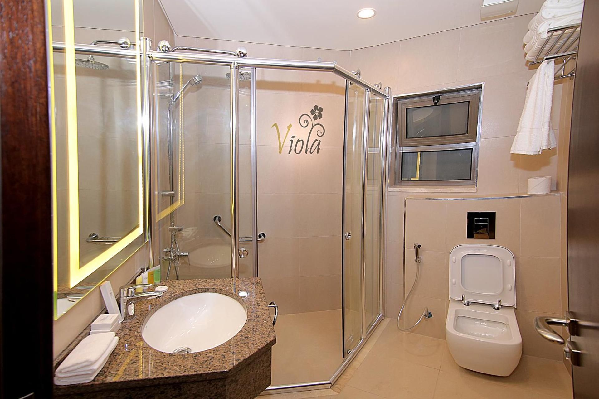 undefined Viola Hotel Suites 8