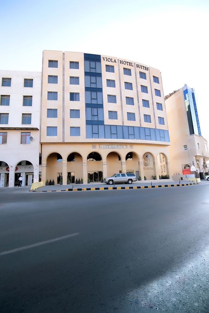 undefined Viola Hotel Suites 9